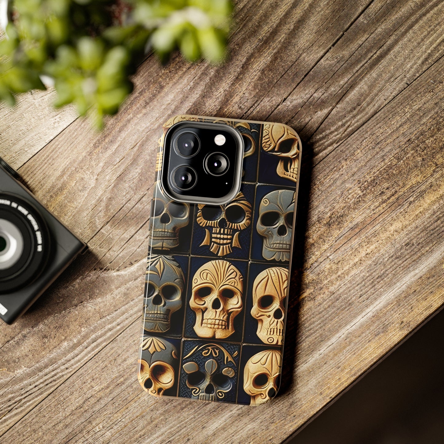 Metallic Chrome Skulls and classic Designed 17 Tough Phone Cases