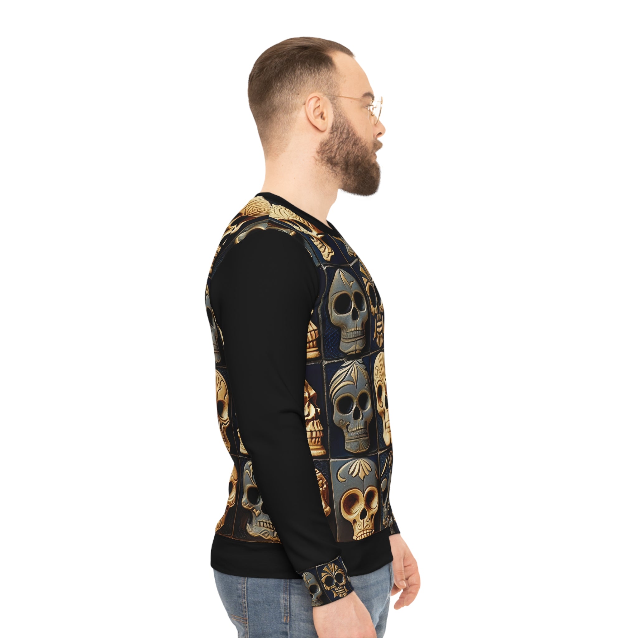 Metallic Chrome Skulls and classic Designed Background Style 13 Lightweight Sweatshirt (AOP)