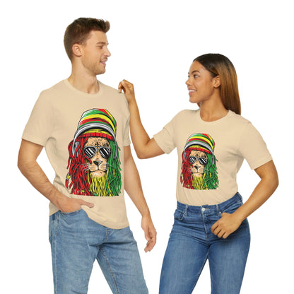 Reggae Lion With Dread locks with Hat, Unisex Jersey Short Sleeve Tee