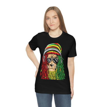 Reggae Lion With Dread locks with Hat, Unisex Jersey Short Sleeve Tee