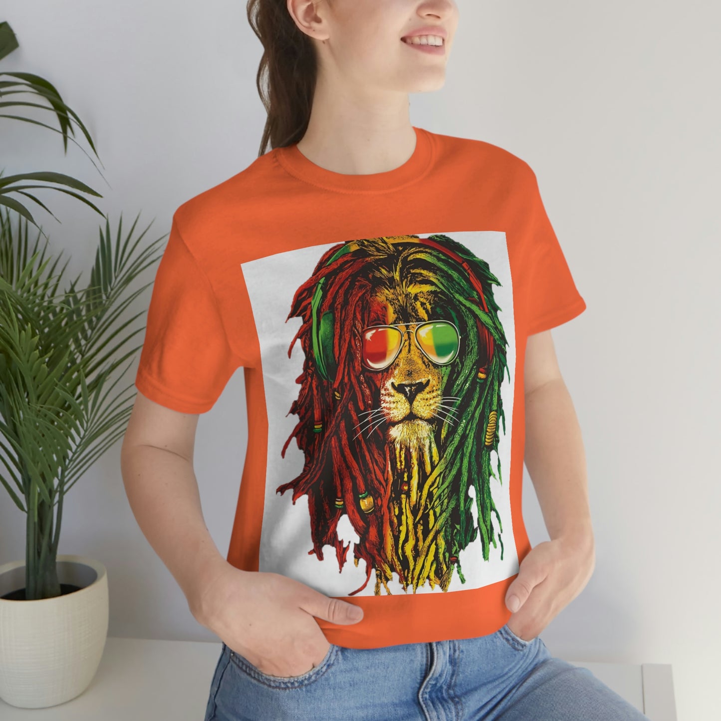 Reggae Lion With Dread locks, Unisex Jersey Short Sleeve Tee