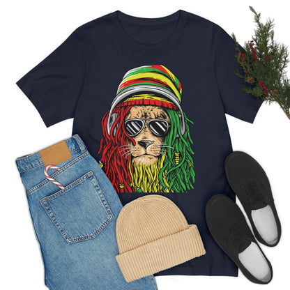 Reggae Lion With Dread locks with Hat, Unisex Jersey Short Sleeve Tee