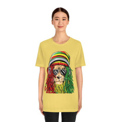 Reggae Lion With Dread locks with Hat, Unisex Jersey Short Sleeve Tee