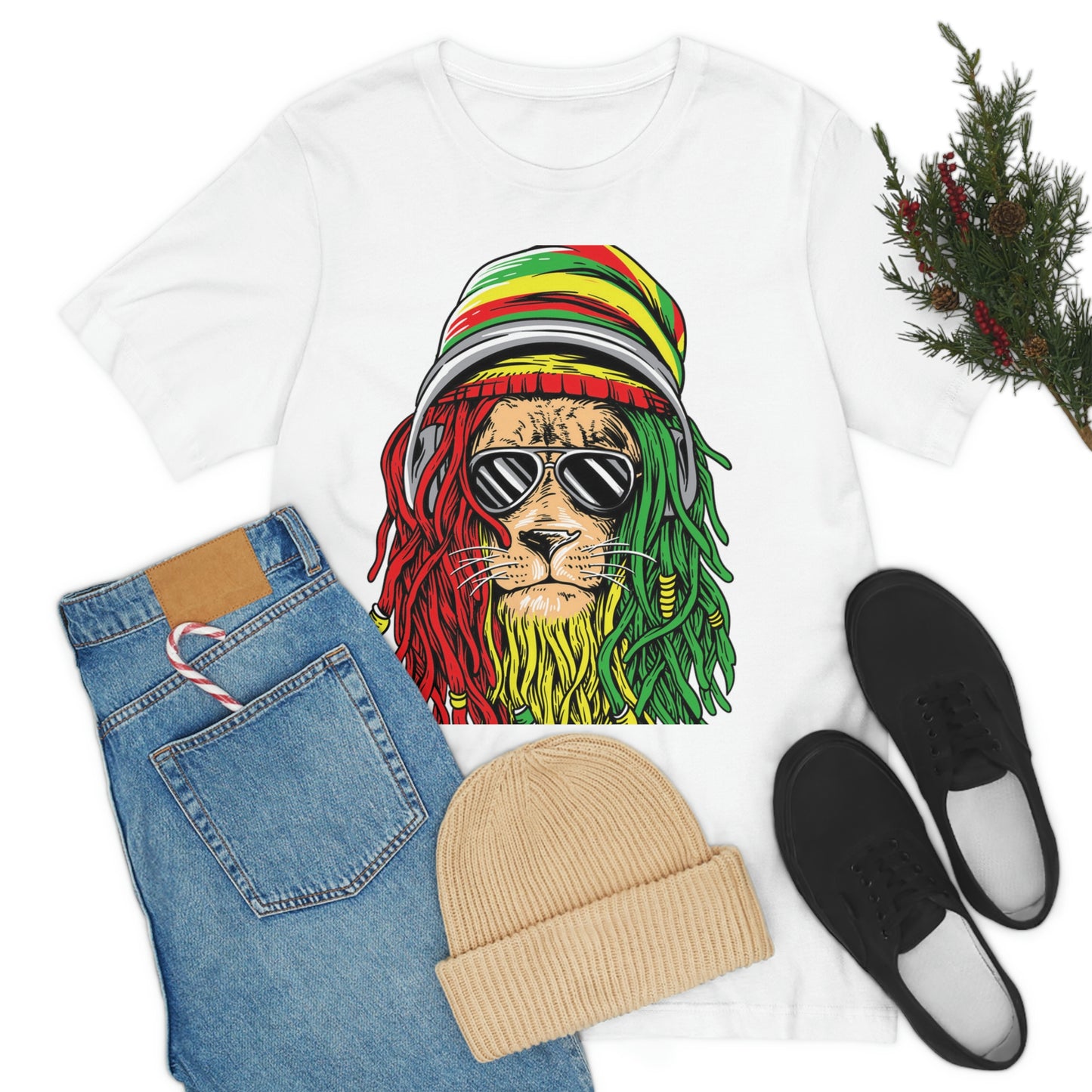 Reggae Lion With Dread locks with Hat, Unisex Jersey Short Sleeve Tee