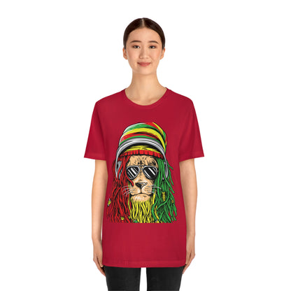 Reggae Lion With Dread locks with Hat, Unisex Jersey Short Sleeve Tee